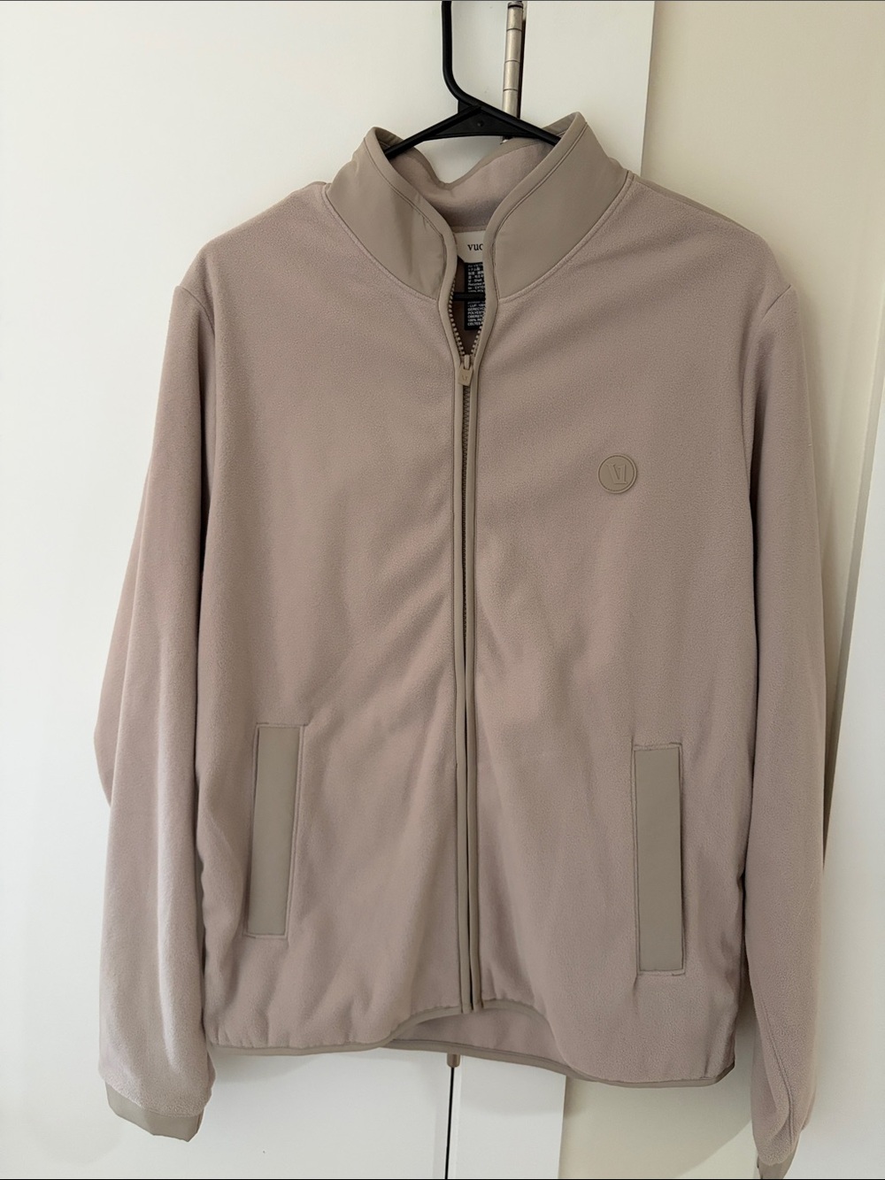 Vuori Men's Full‑Zip Jacket in Light Taupe